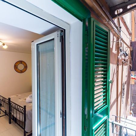 Qs1 - Indipendent Flat In Center Lejlighed Napoli Eksteriør billede