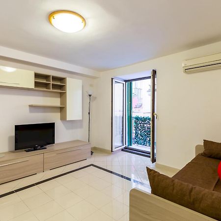 Qs1 - Indipendent Flat In Center Lejlighed Napoli Eksteriør billede