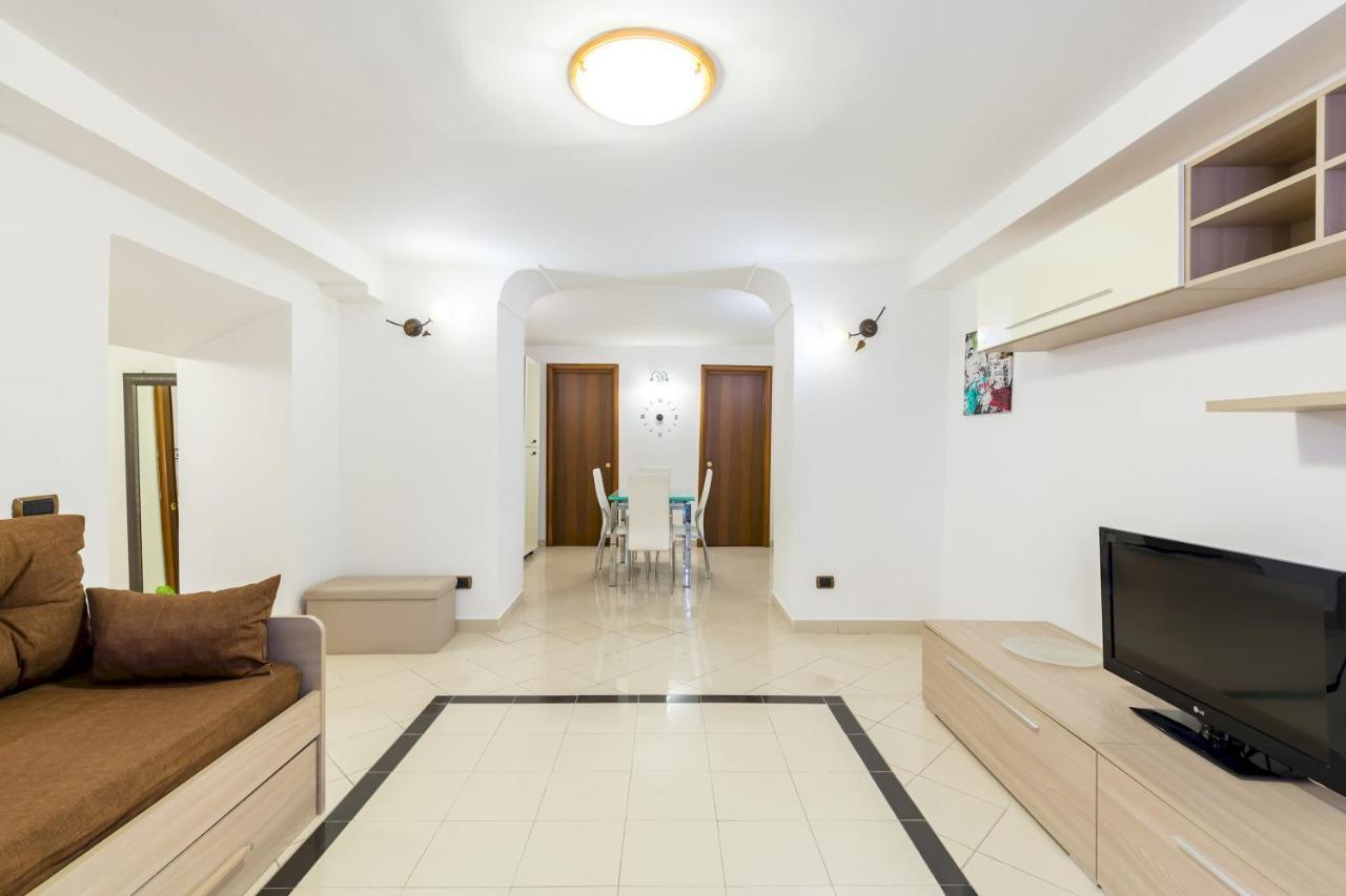 Qs1 - Indipendent Flat In Center Lejlighed Napoli Eksteriør billede