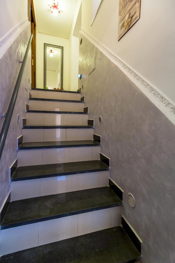 Qs1 - Indipendent Flat In Center Lejlighed Napoli Eksteriør billede
